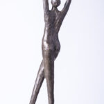 Femme échelle/christiane Erard
